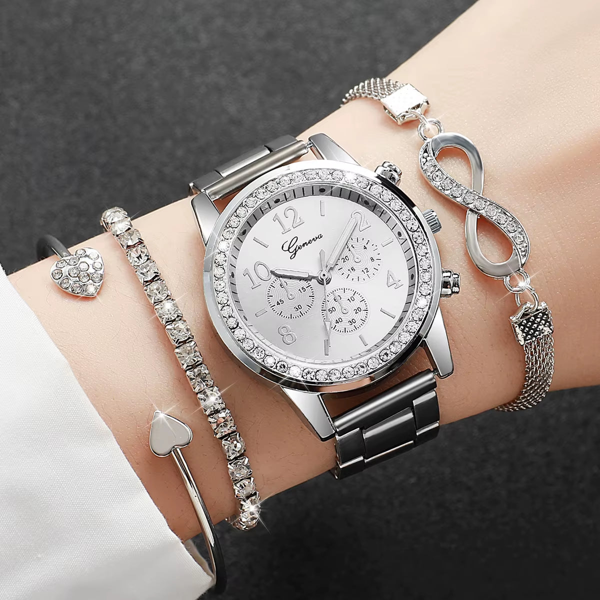 4Pcs/Set Fashion Rhinestone Women Watches Luxury Steel Band Ladies Quartz Watch Bracelets Set Reloj Mujer（Without Box）